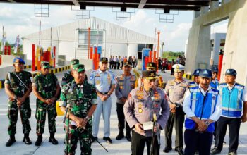 Pastikan Kesiapan Pengamanan Nataru, Dirut Jasa Raharja Dampingi Kapolri dan Panglima TNI Tinjau Gerbang Tol Prambanan