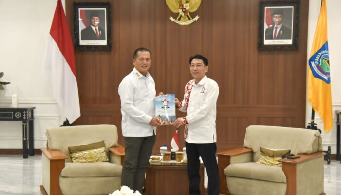 Gubernur Iqbal Ajak Umat Budha Dukung NTB Makmur Mendunia