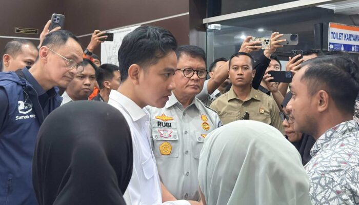 Jasa Raharja Dampingi Wapres Gibran Tinjau Penanganan Korban Kecelakaan KM Tunu Pratama Jaya di Pelabuhan Ketapang, Jawa Timur