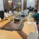 Gubernur NTB, Lalu Muhamad Iqbal, bersama Kepala Pusat Kementerian Lingkungan Hidup (KLHK) Bali-Nusra, Ni Nyoman Santi, membahas upaya penanganan persoalan sampah.