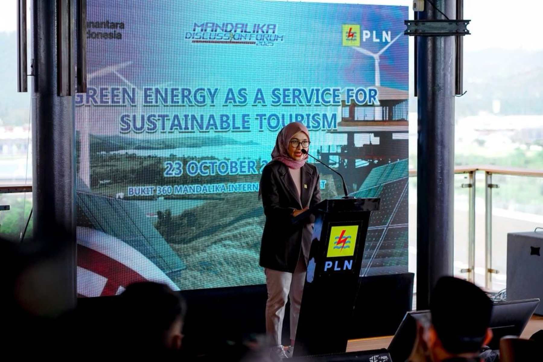 Green Energy PLN Dukung Mandalika Jadi Destinasi Wisata Berkelanjutan.