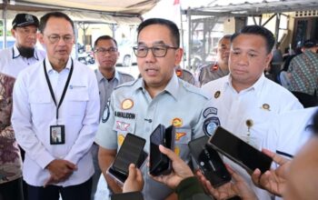 Dalam 24 Jam, Dirut Jasa Raharja Serahkan Santunan kepada Ahli Waris Korban Kebakaran KMP Putri Yasmin