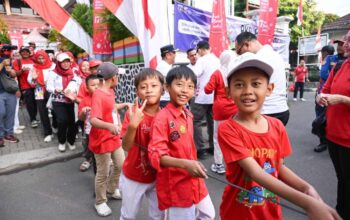 Semarak HUT ke-81 RI, Jasa Raharja Gelar “17-an Bareng Jasfren” untuk Edukasi Keselamatan Lewat Karnaval dan Lomba Rakyat